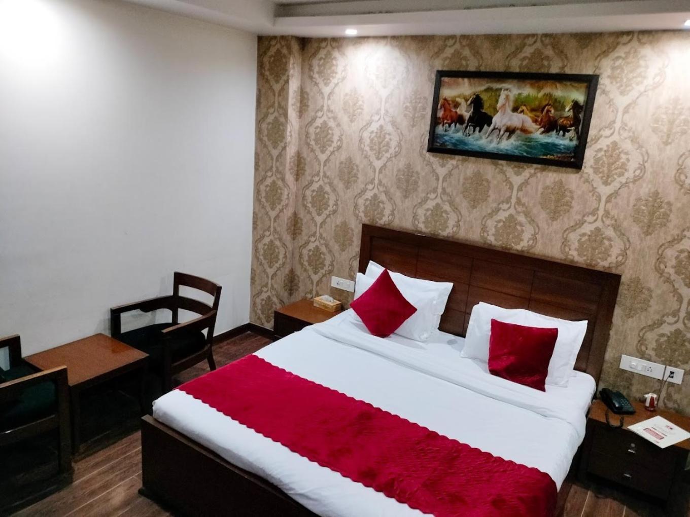 Hotel Hc Grand 新德里 外观 照片
