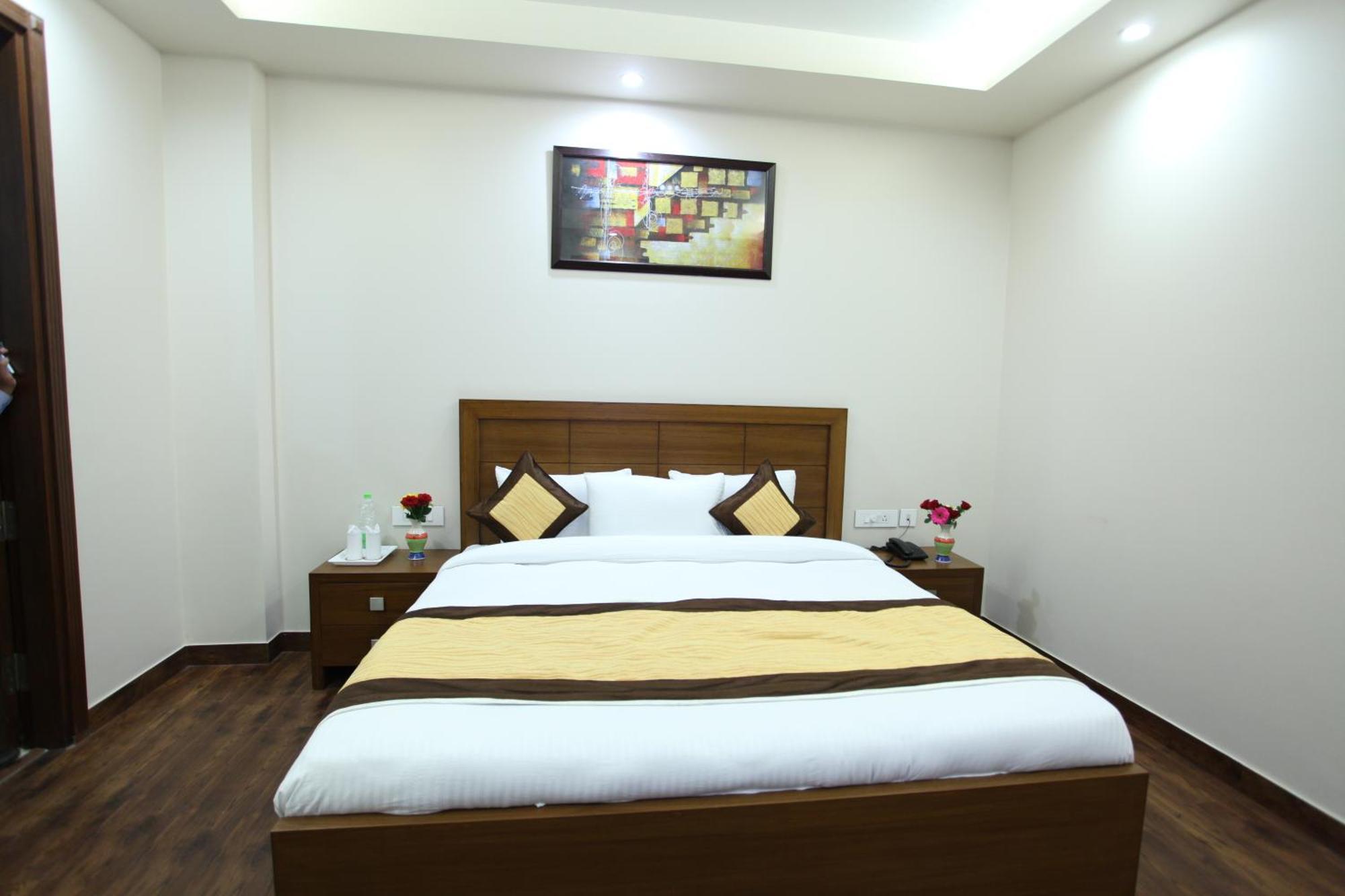 Hotel Hc Grand 新德里 外观 照片